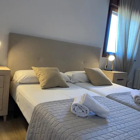 Appartement R2r - - C20e03 *