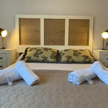R2r - - C20e03 Appartement Prellezo